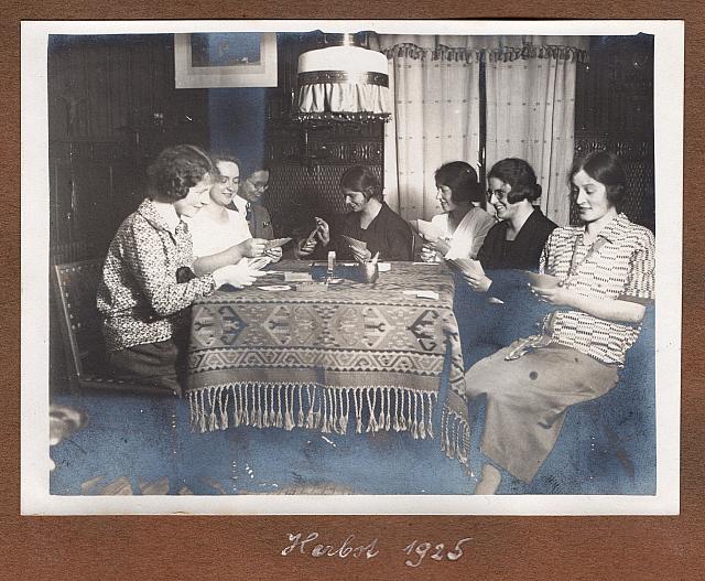 C-1924-Album 01-288-014 b