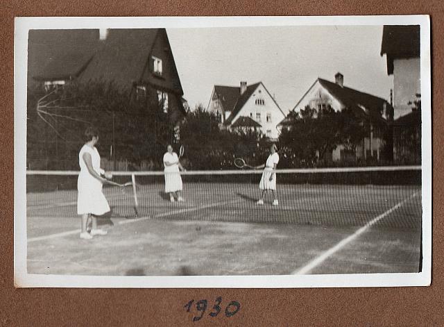 C-1924-Album 01-288-037 a