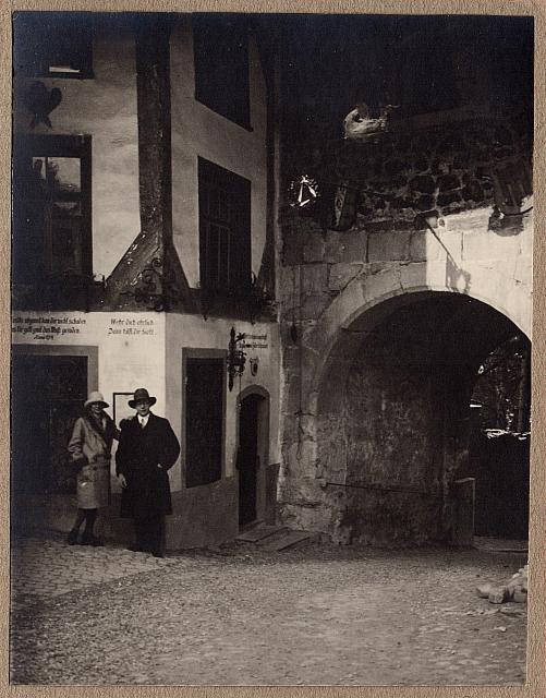 C-1924-Album 01-288-041 a