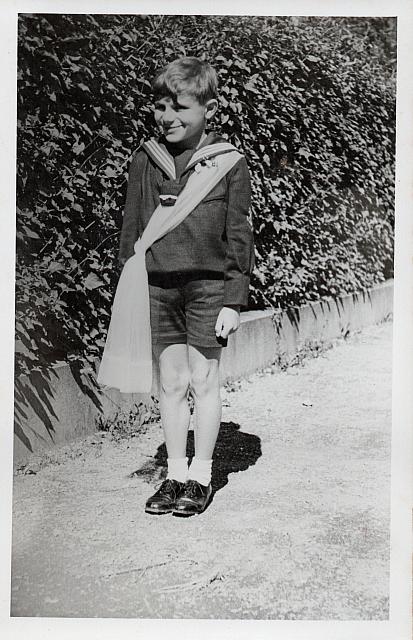 C-1924-Album 01-288-048 b