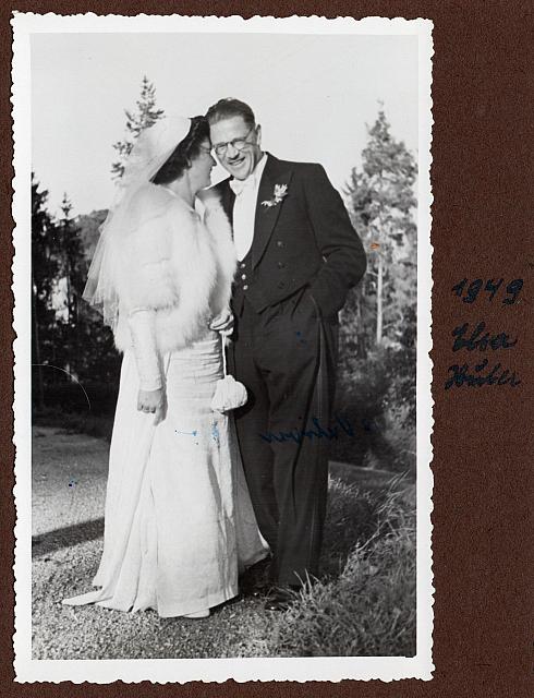 C-1927-30-Album 02-284-030 a