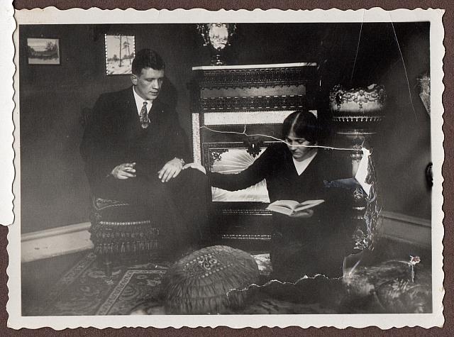 C-1927-30-Album 02-284-032 d