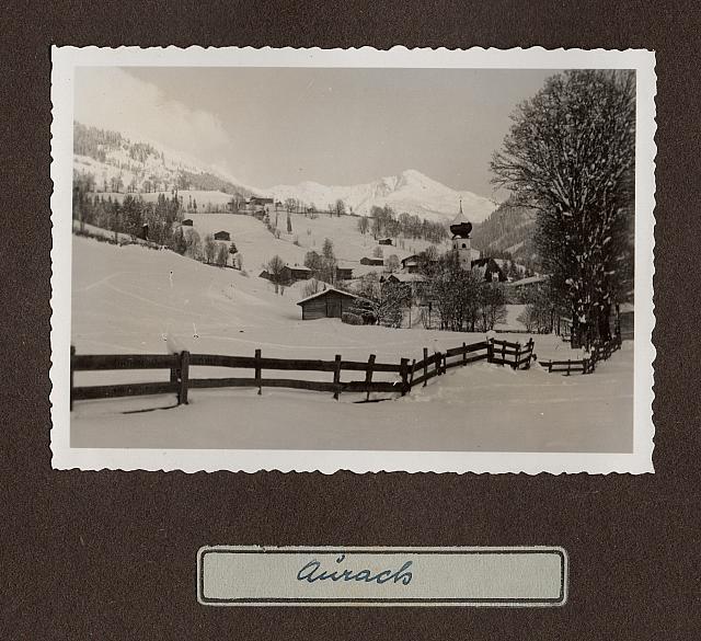 C-1932-33-Album 04-285-012