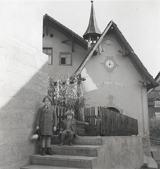 C-1936-00-Album 06-287-026 d