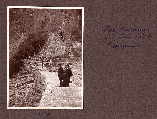 C-1936-00-Album 06-287-030x