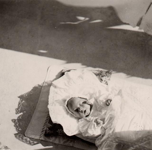 Album 10 001 C-1957-292 d