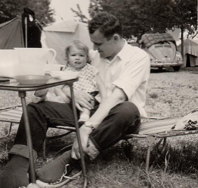 Album 10 006 C-1957-292 c