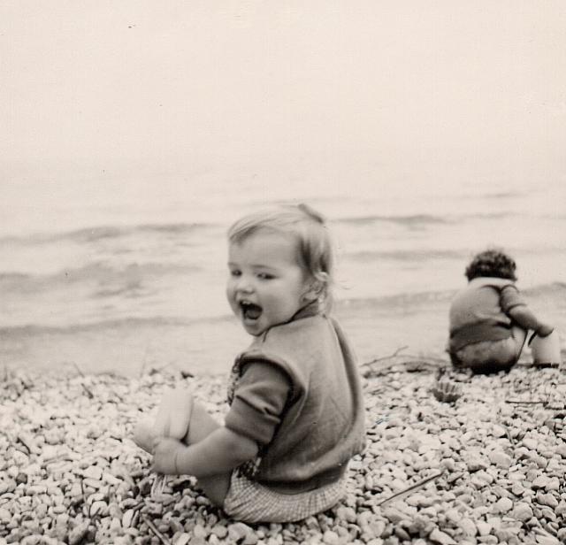 Album 10 006 C-1957-292 e