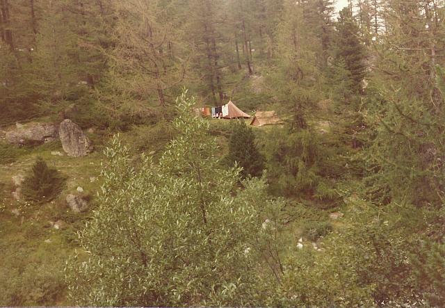 01-133-04-02 a Gallery