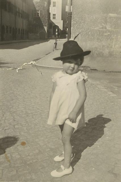 10-B-P-036-02 - b Ga