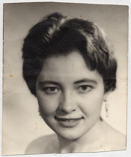 C-1934-Grossm Elle-298-011