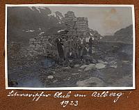 C-1924-Album 01-288-002 d