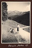 C-1927-30-Album 02-284-019 b