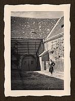 C-1931-00-Album 03-286-039 c