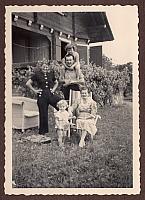 C-1936-00-Album 06-287-008 e