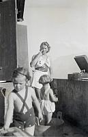 C-1936-00-Album 06-287-019 a