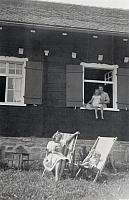 C-1936-00-Album 06-287-019 b