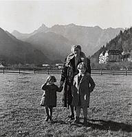 C-1936-00-Album 06-287-027 e