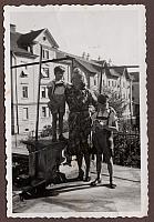 C-1936-00-Album 06-287-039 f