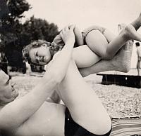 Album 10 007 C-1957-292 e