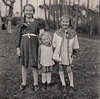 C-1934-Grossm Elle-298-015 b